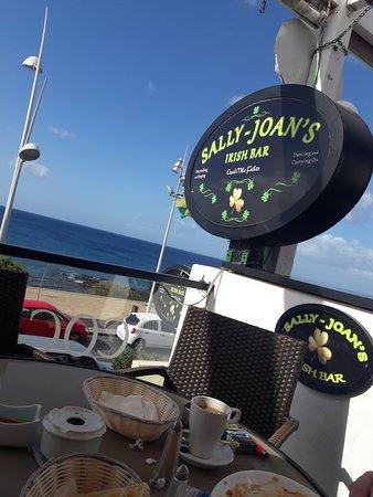 Sally-Joans Irish Bar